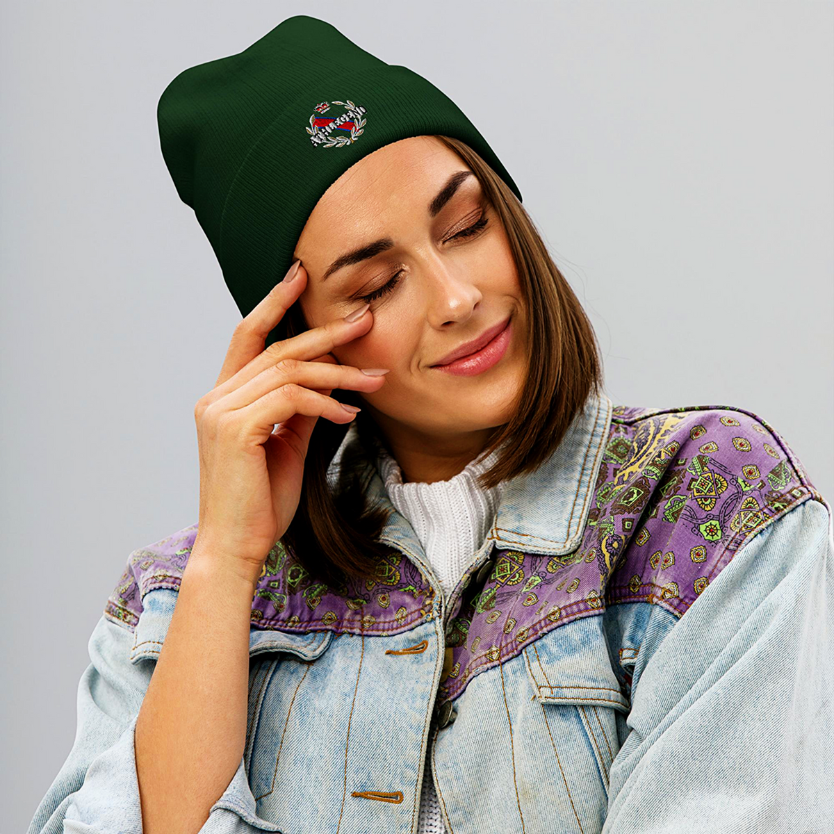 Athlegend Regal Star Retro Beanie